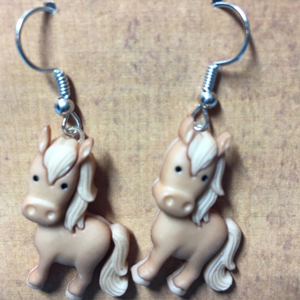 Horse earrings